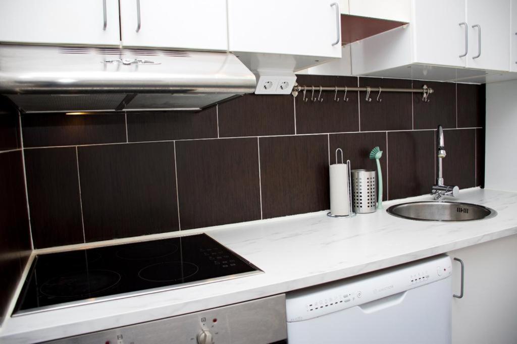 Entire Apartment Malmo 2 Bedrooms-Tv Lounge-Balcony Экстерьер фото