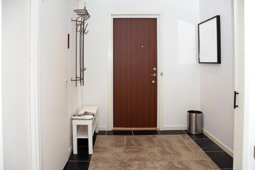 Entire Apartment Malmo 2 Bedrooms-Tv Lounge-Balcony Экстерьер фото